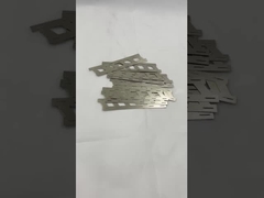 Strisce di nickel puro su misura Strato di metallo per batteria Strisce di contatto 18650