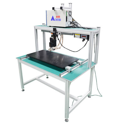 Motor drive Batteria al litio Tab Spot Welding Machine Guida mobile