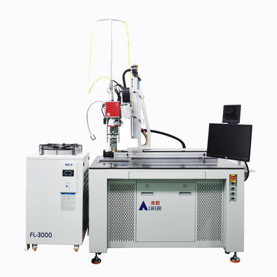 Macchina di saldatura laser a batteria al litio quadrata con potenza massima di uscita di 2000w e funzionamento completamente automatico